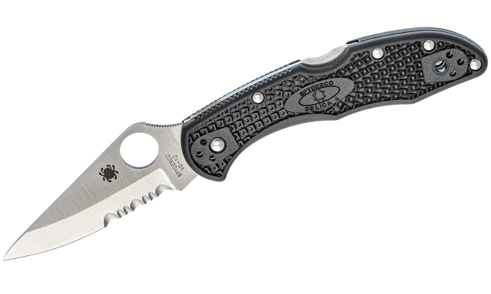 Spyderco Delica 4 Folding Knife – Black FRN / VG-10 Combo Edge